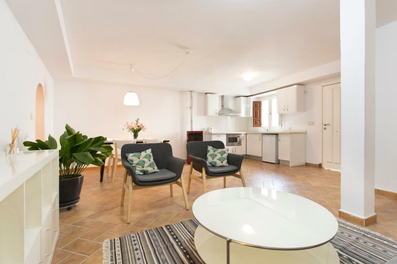 Montes Claros 26 Apartment Granada Bagian luar foto